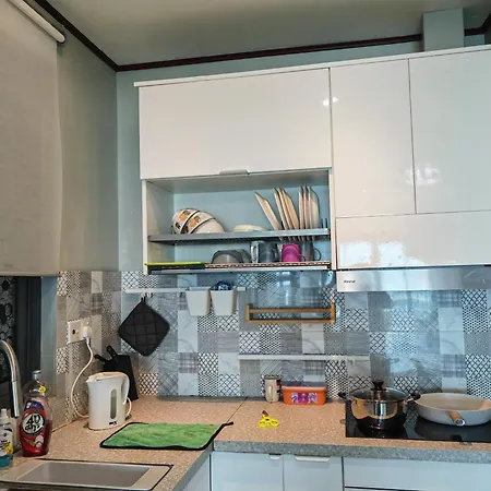 Modern Comfy Suite Room-9Pax Perai Exterior photo