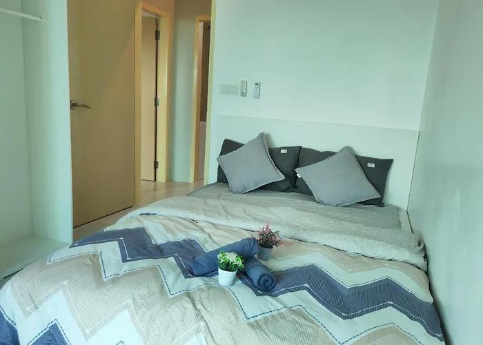 Modern Comfy Suite Room-9Pax