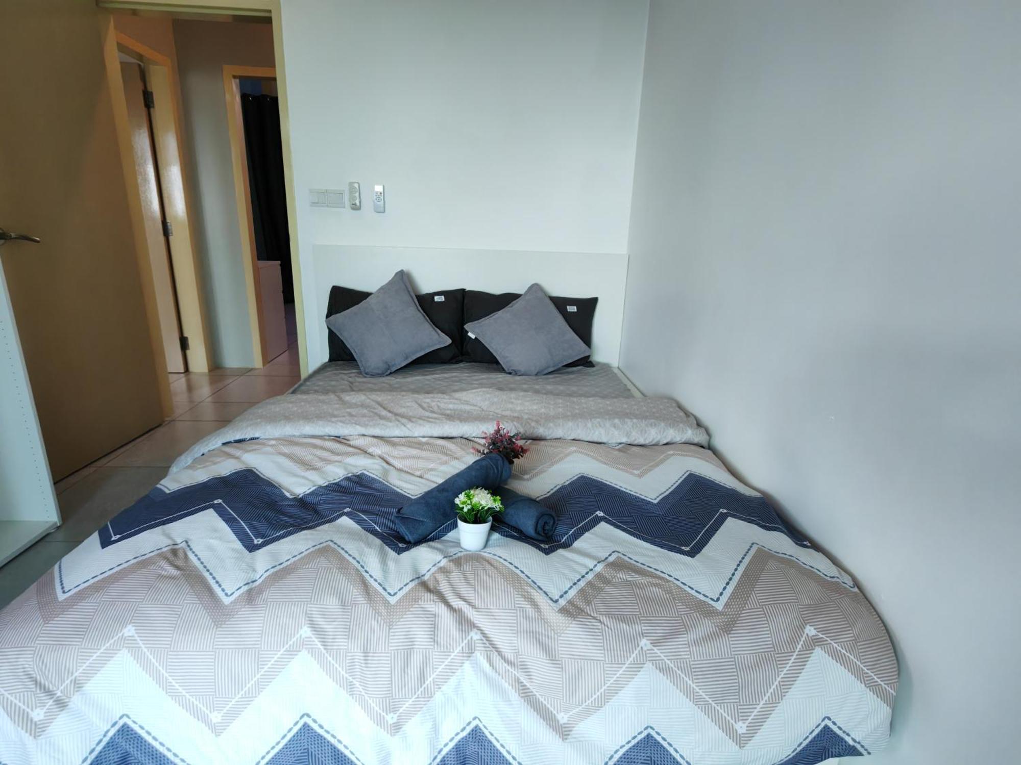 Apartment Modern Comfy Room-9pax Perai
